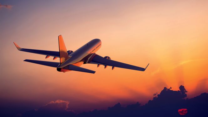 Last-minute flight deals